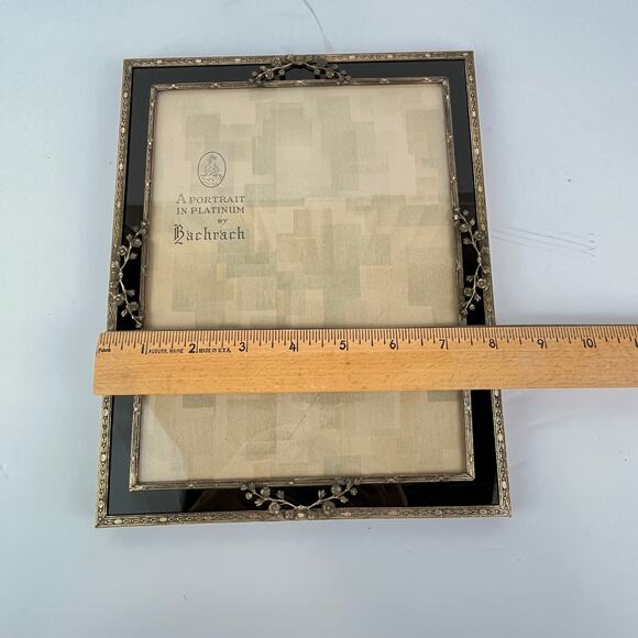 Vintage Bachrach 8in x 10in Brass Table Top Picture Frame - Picture 10 of 11